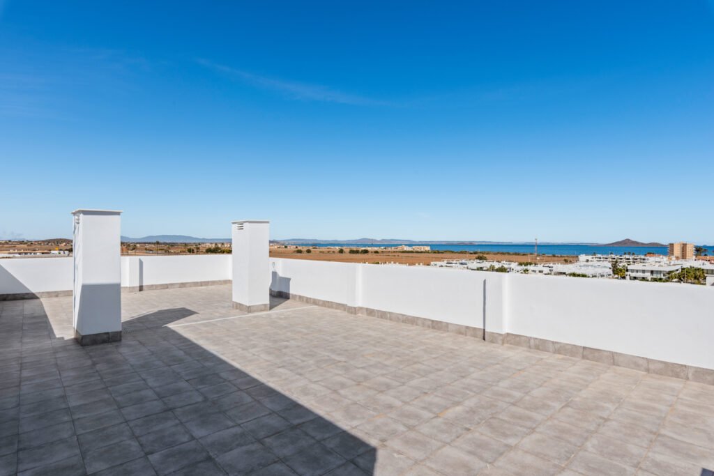 2-bedroom penthouse in Islas Menores — 41