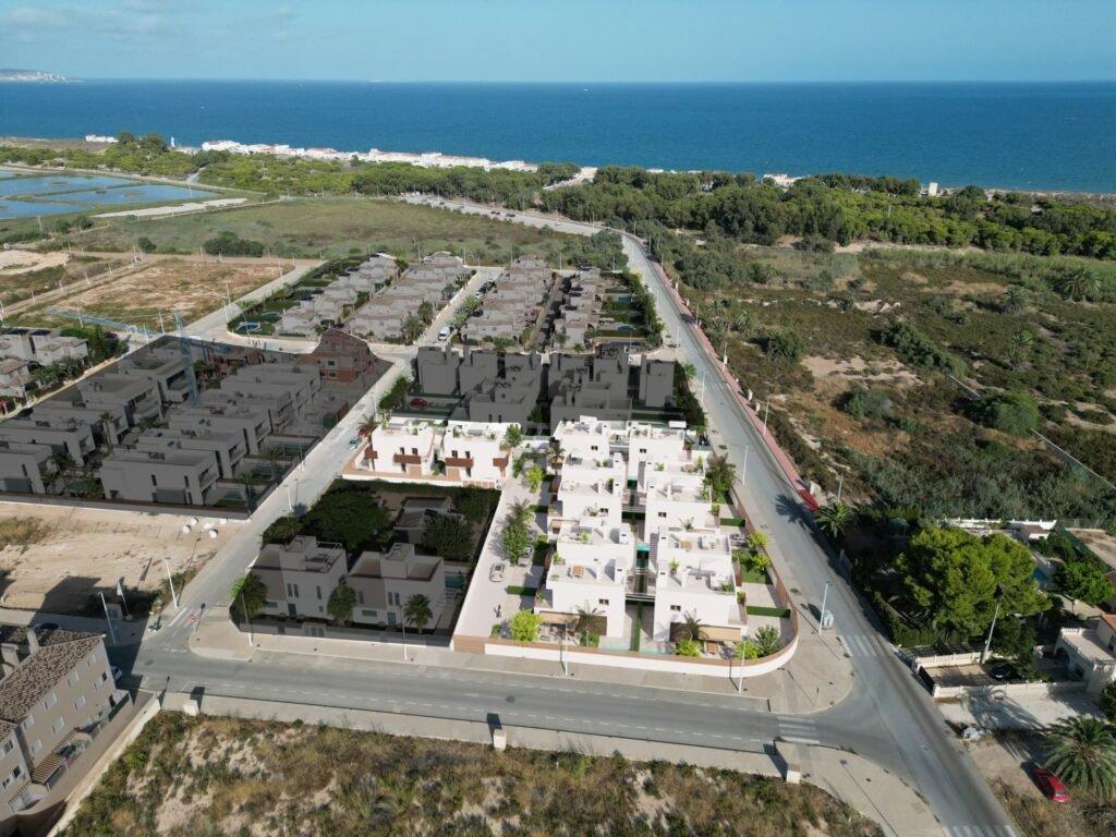 3-bedroom detached villa in Elche — 4