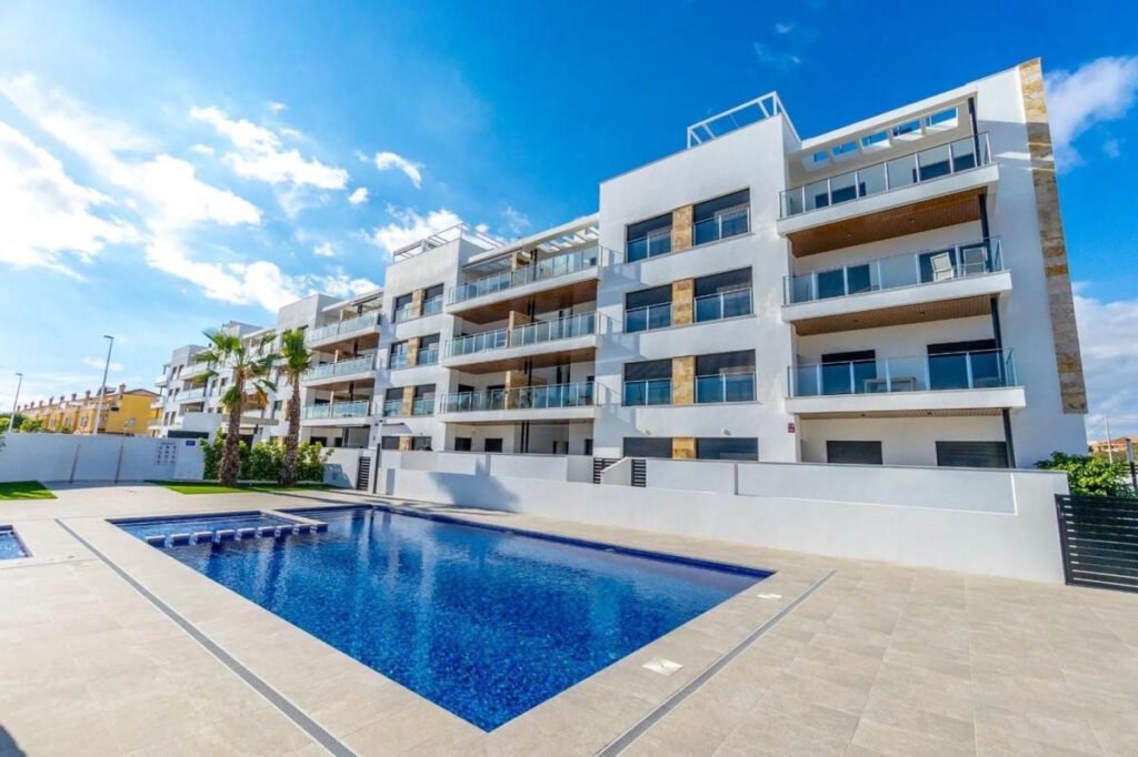 2-bedroom ground-floor apartment in Torrevieja — 6