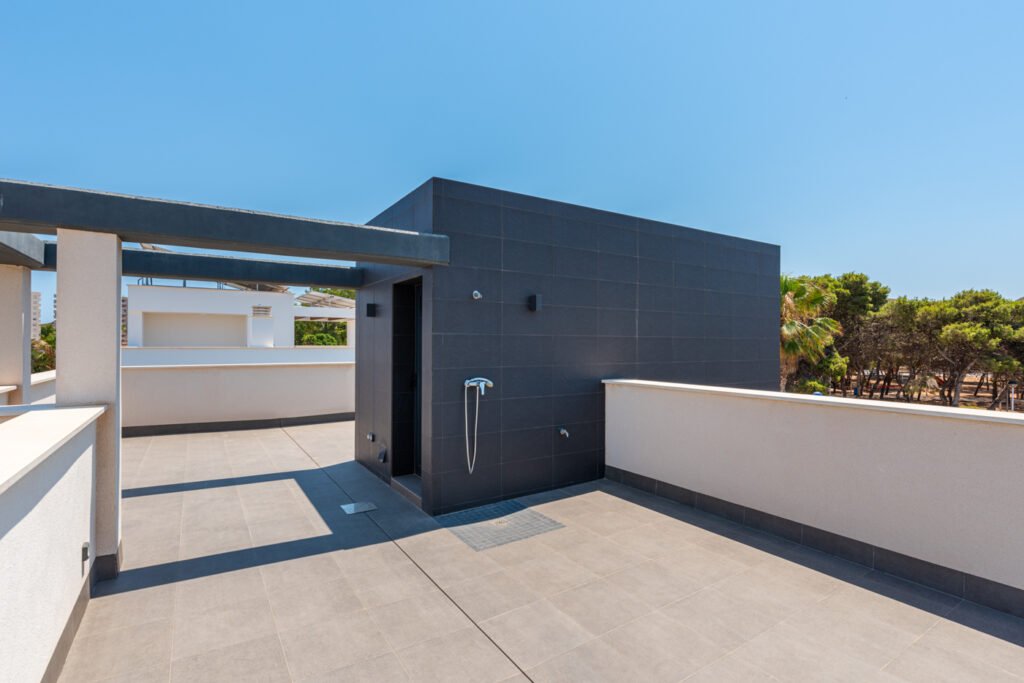 4-bedroom detached villa in Playa Paraiso — 9