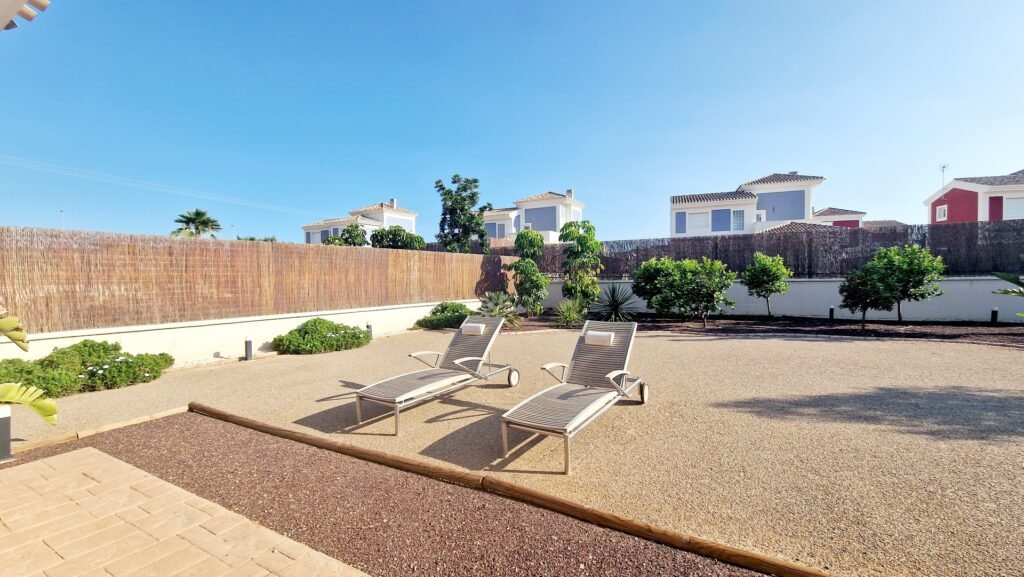 4-bedroom detached villa in Purias — 15