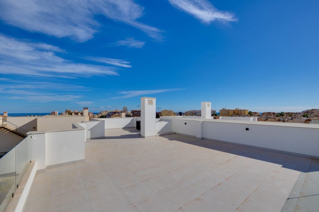 4-bedroom detached villa in Torrevieja — 37