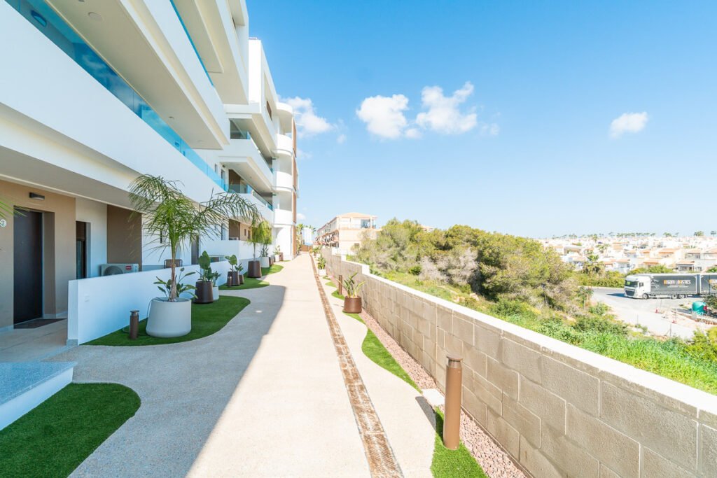 3-bedroom penthouse in Orihuela Costa — 30