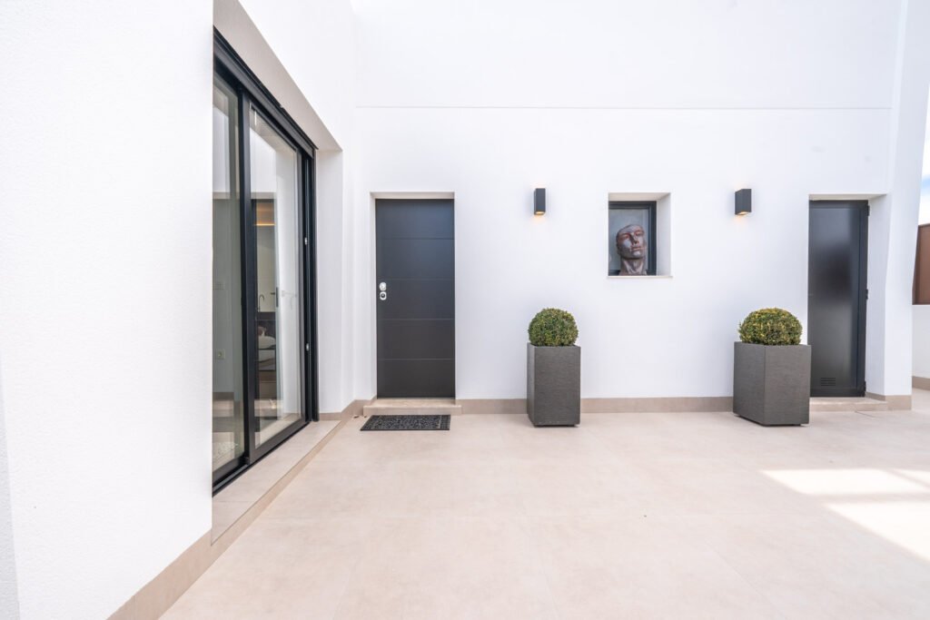 3-bedroom detached villa in Roldán — 18