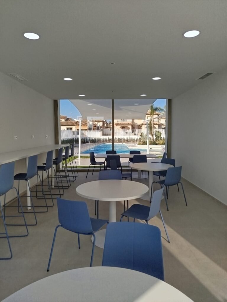 Appartement RDC 2 chambres à Cabo Roig — 3
