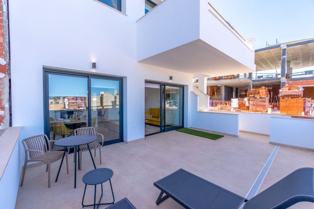 2-bedroom low-bungalow in Torrevieja — 31
