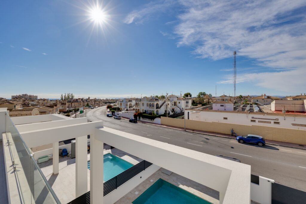 4-bedroom detached villa in Torrevieja — 14