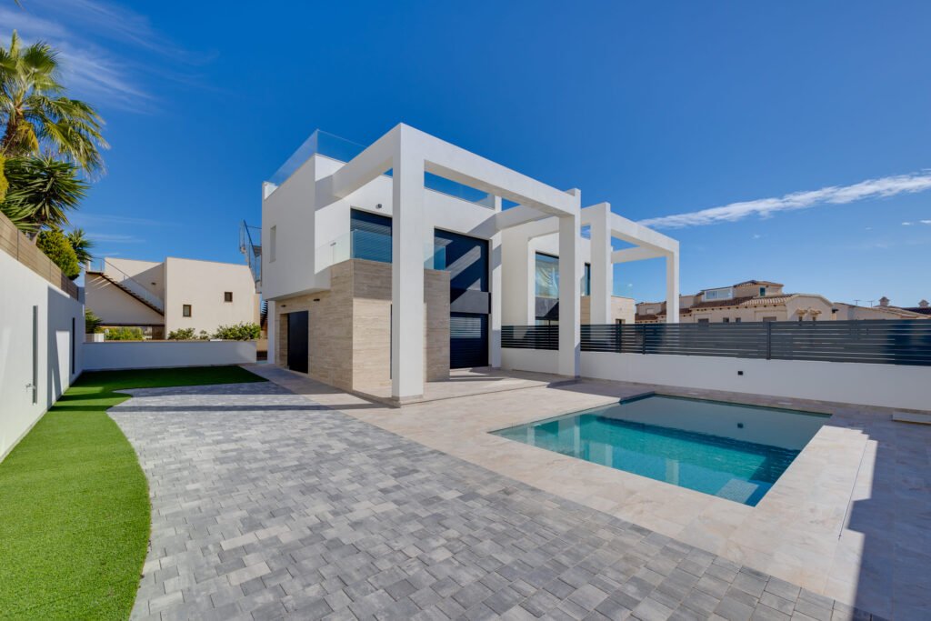 4-bedroom detached villa in Torrevieja — 20
