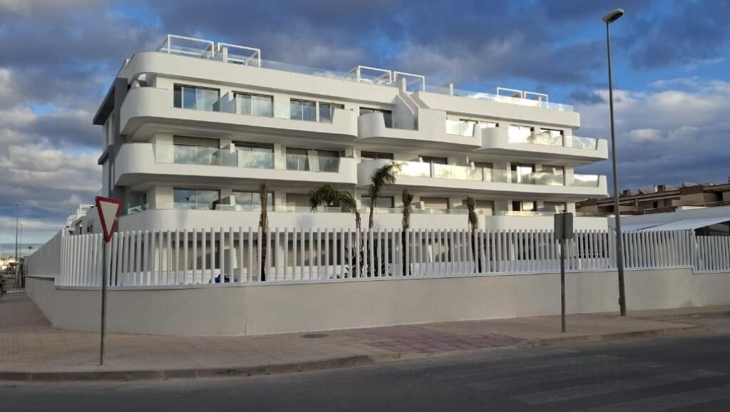 Appartement RDC 2 chambres à Cabo Roig — 38