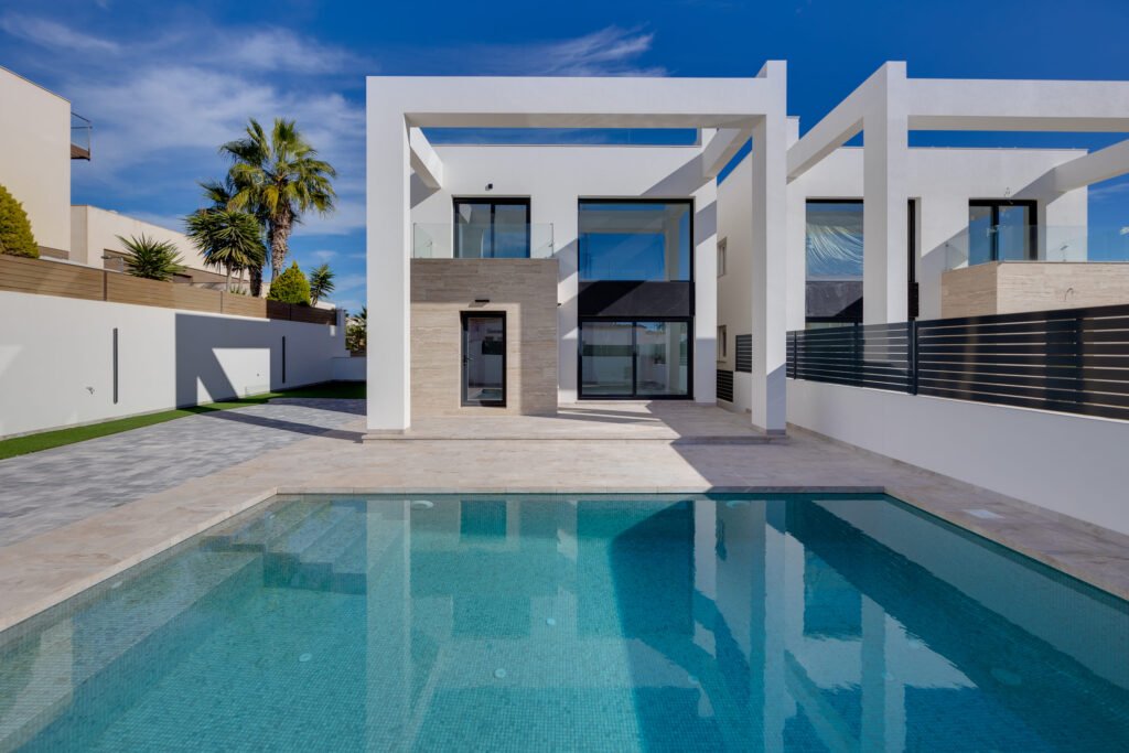 4-bedroom detached villa in Torrevieja — 25