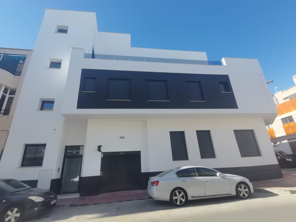 1-bedroom apartment in Torrevieja — 2