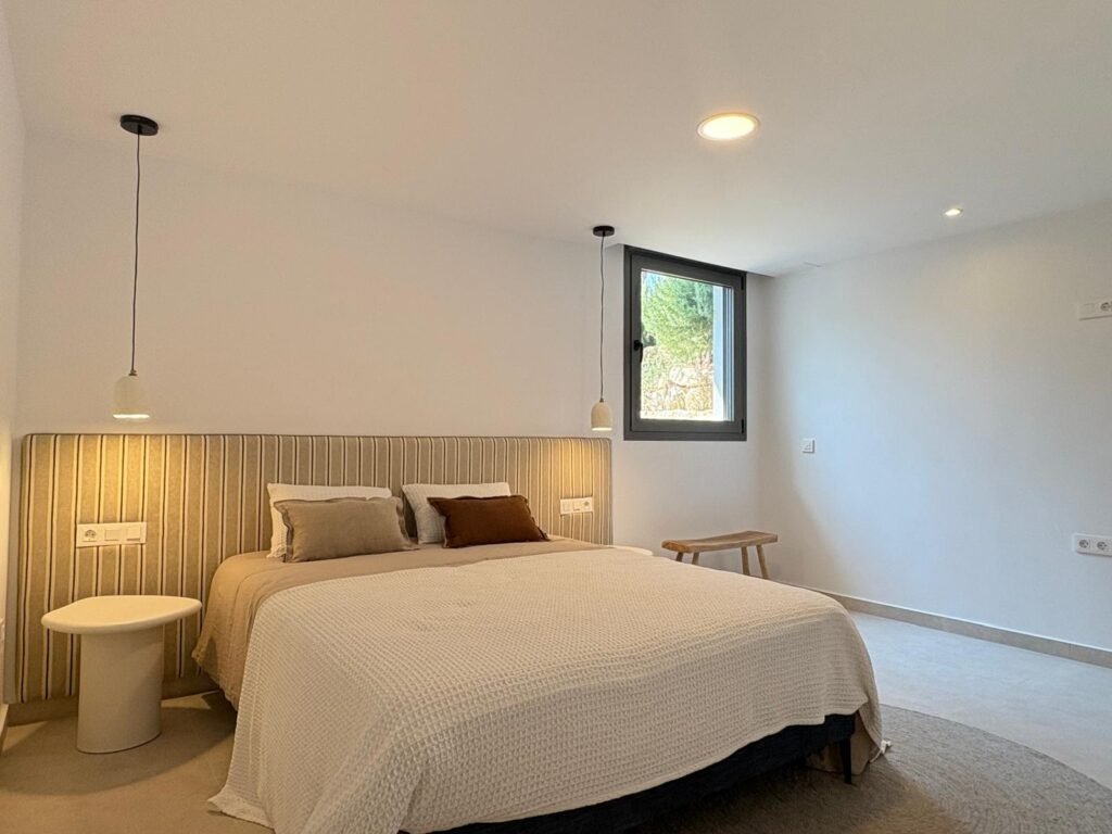 4-bedroom detached villa in Finestrat — 38