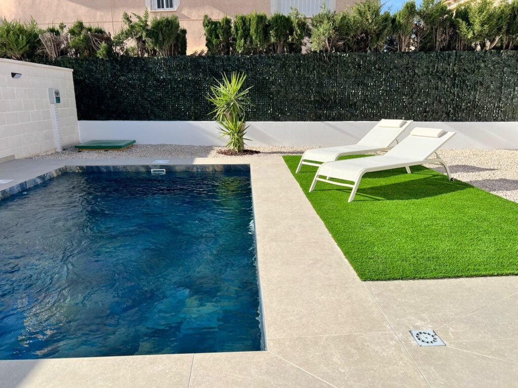 3-bedroom terraced house in Benferri — 3