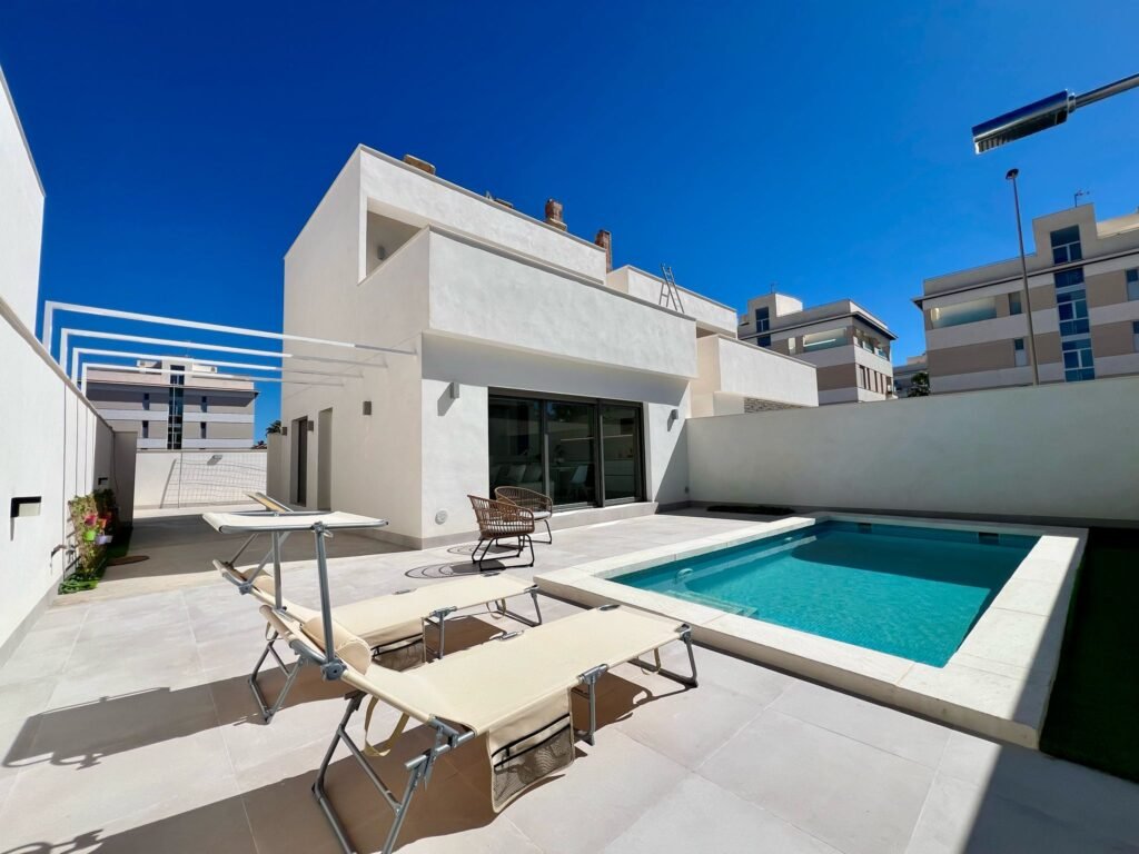 Villa indépendante 3 chambres à Orihuela Costa — 20