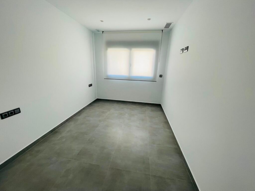 Villa indépendante 5 chambres à Torrevieja — 4