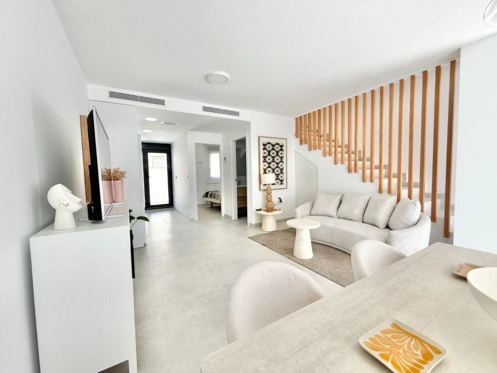 3-bedroom high-bungalow in Cox — 7