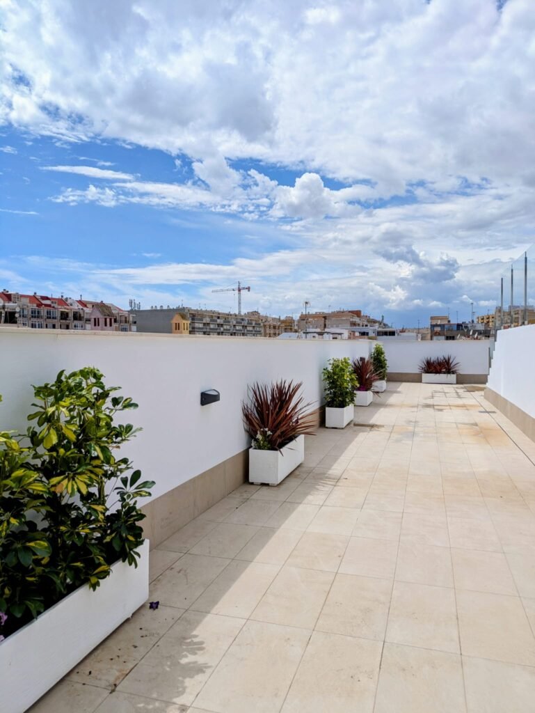 1-bedroom apartment in Torrevieja — 8