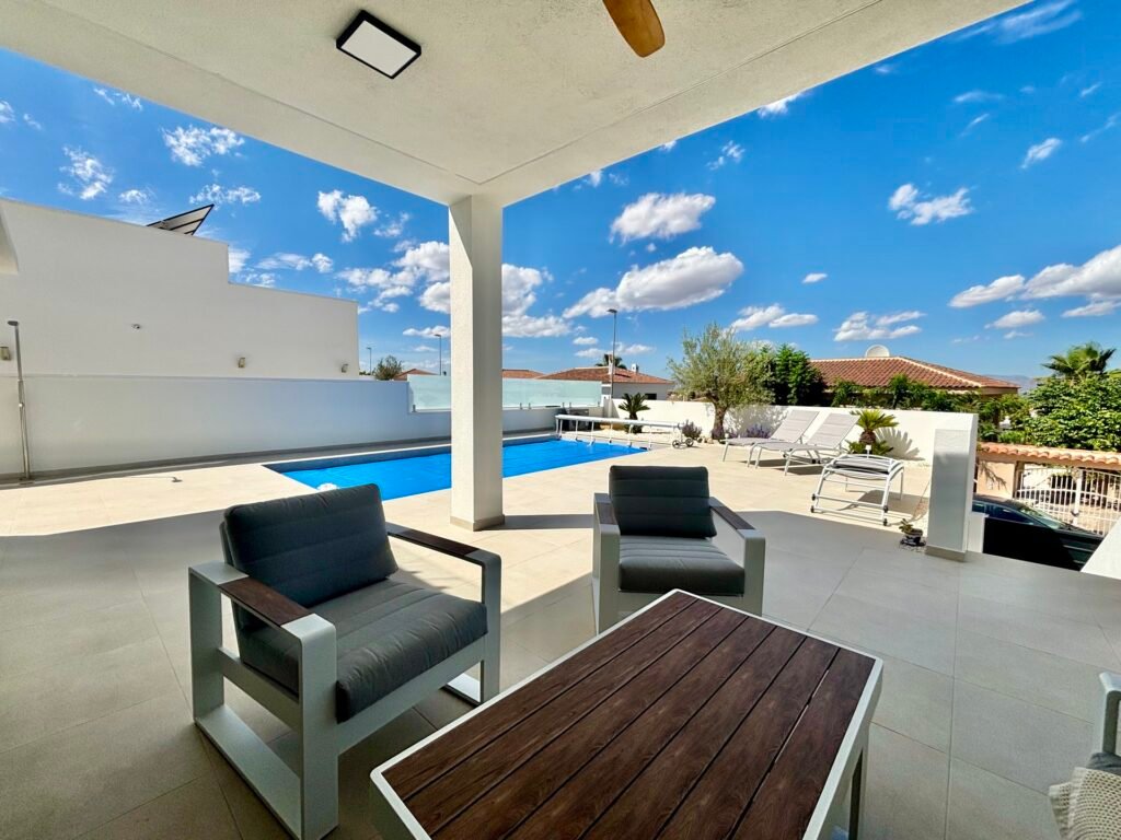 3-bedroom detached villa in Benijófar — 8