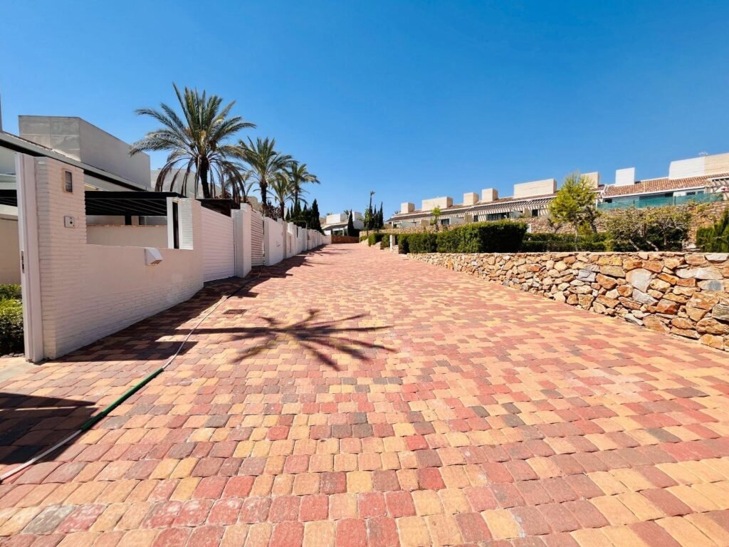 2-bedroom terraced house in Peraleja Golf — 9