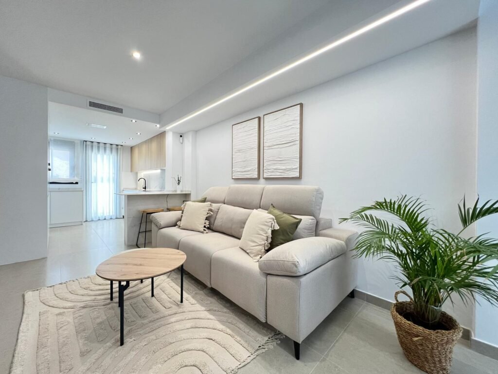 3-bedroom terraced house in Benferri — 9