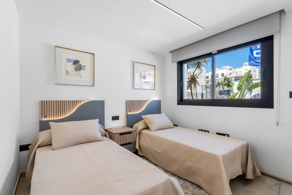 2-bedroom ground-floor apartment in Guardamar del Segura — 34