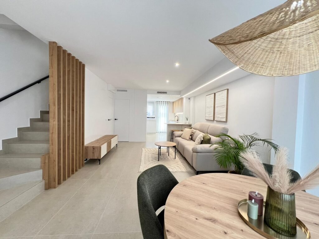 3-bedroom terraced house in Benferri — 11