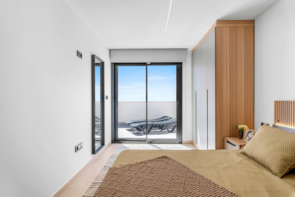 2-bedroom ground-floor apartment in Guardamar del Segura — 37