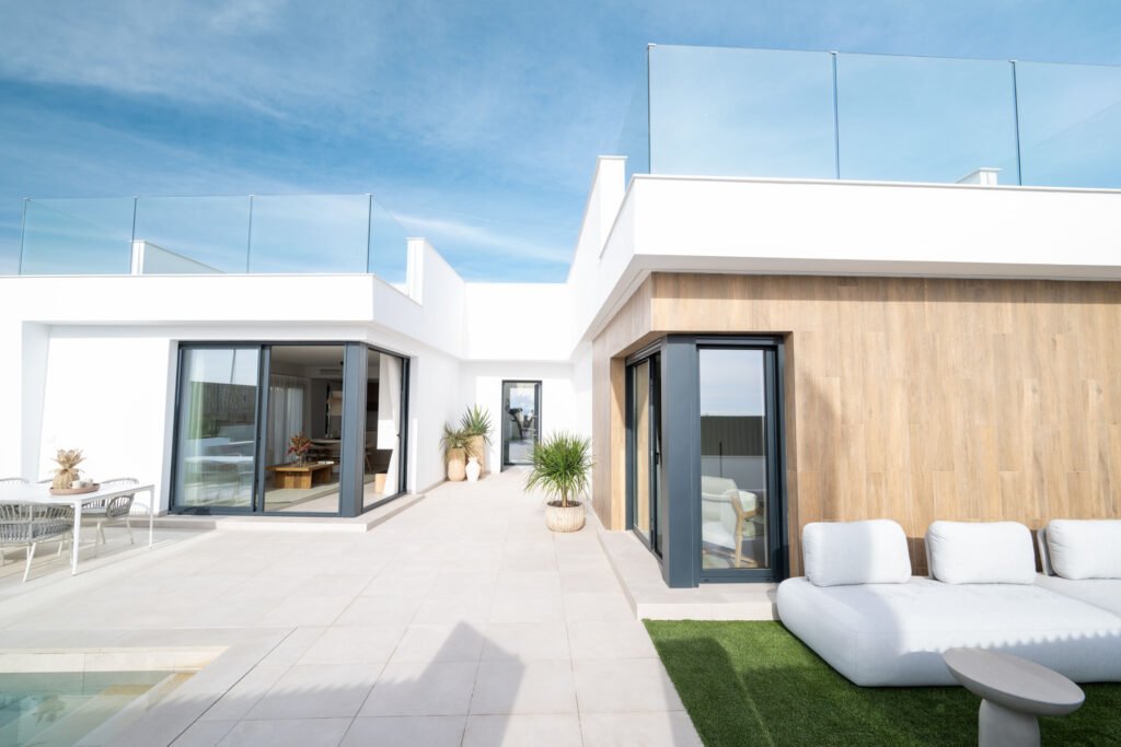 3-bedroom detached villa in Altaona Golf & Country Village — 36