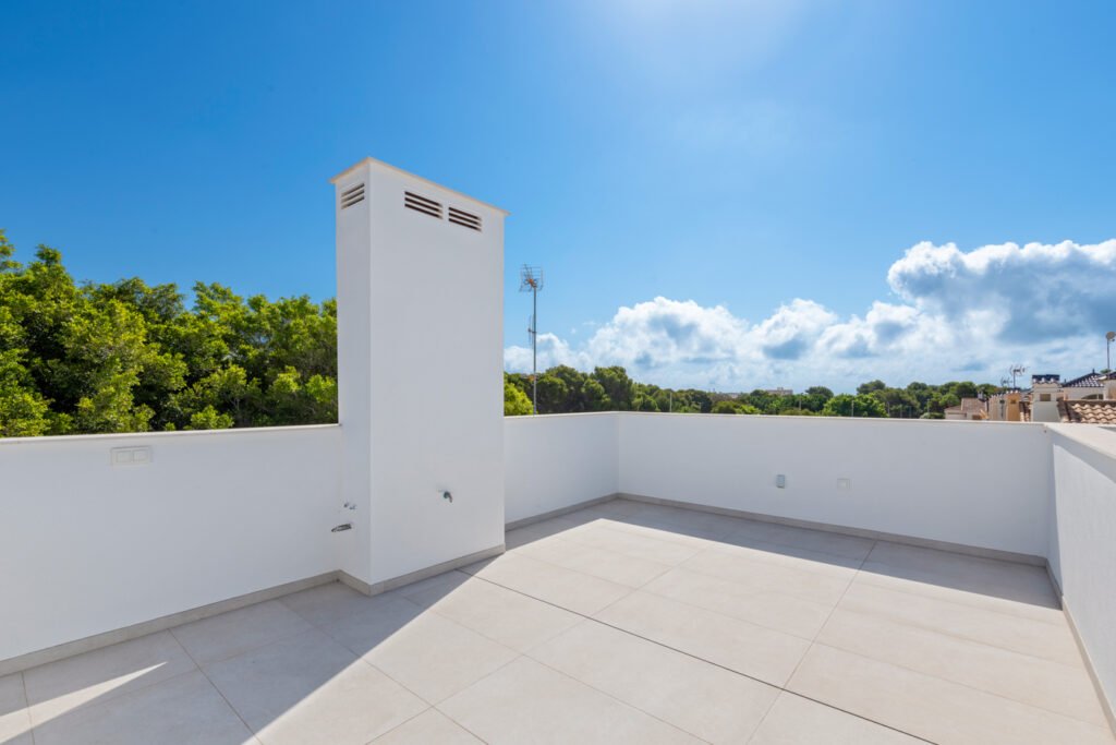 3-bedroom villa in Mil Palmeras — 18