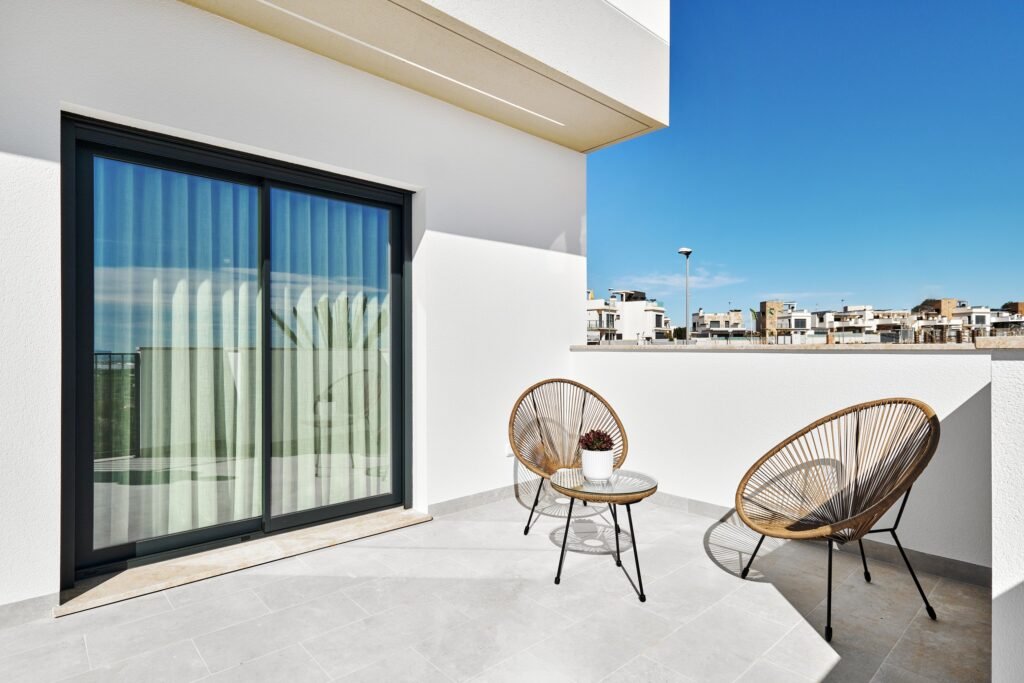 3-bedroom villa in San Miguel de Salinas — 14