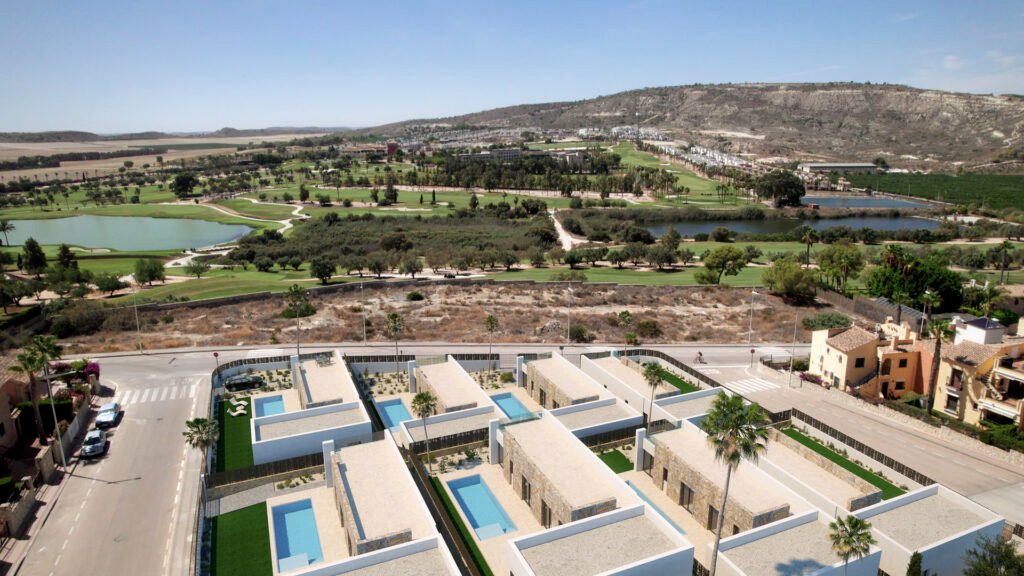 3-bedroom detached villa in La Finca Golf — 4
