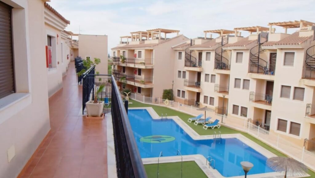 2-bedroom apartment in Águilas — 41