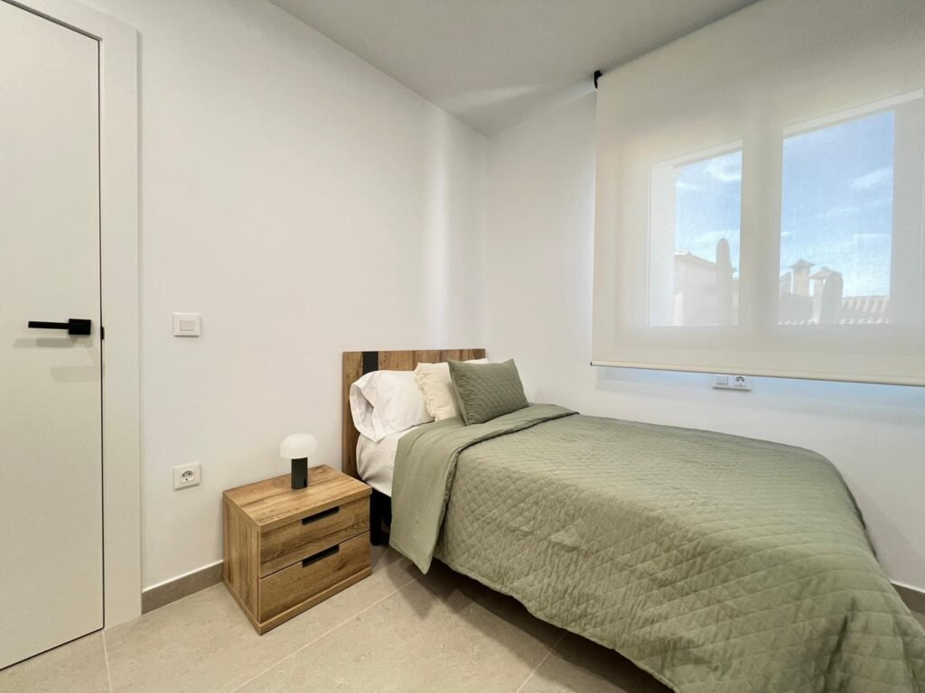 3-bedroom terraced house in Benferri — 25