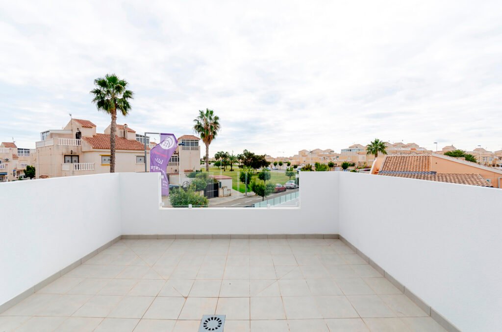 Villa indépendante 3 chambres à Torrevieja — 25