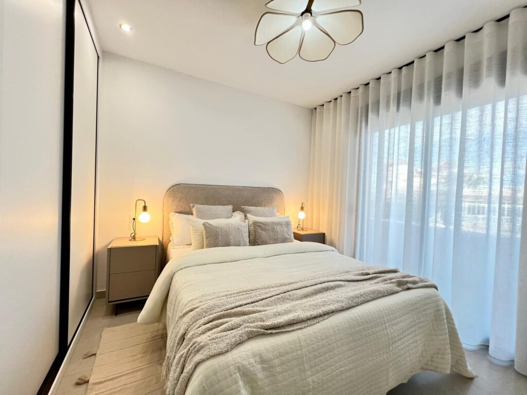 3-bedroom terraced house in Benferri — 29