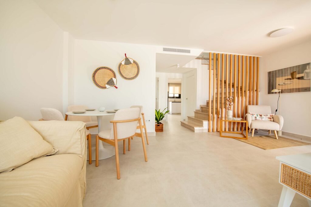 3-bedroom terraced house in Cox — 8