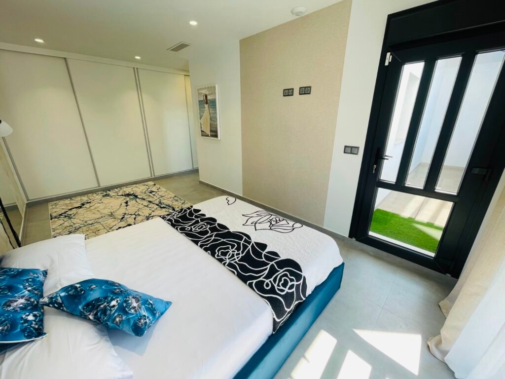 Villa indépendante 5 chambres à Torrevieja — 31