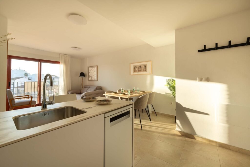 1-bedroom apartment in Jerónimo y Avileses — 38
