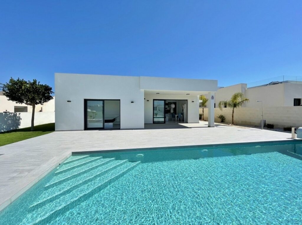 3-bedroom detached villa in Rafal — 35