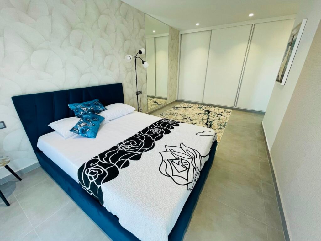 Villa indépendante 5 chambres à Torrevieja — 40