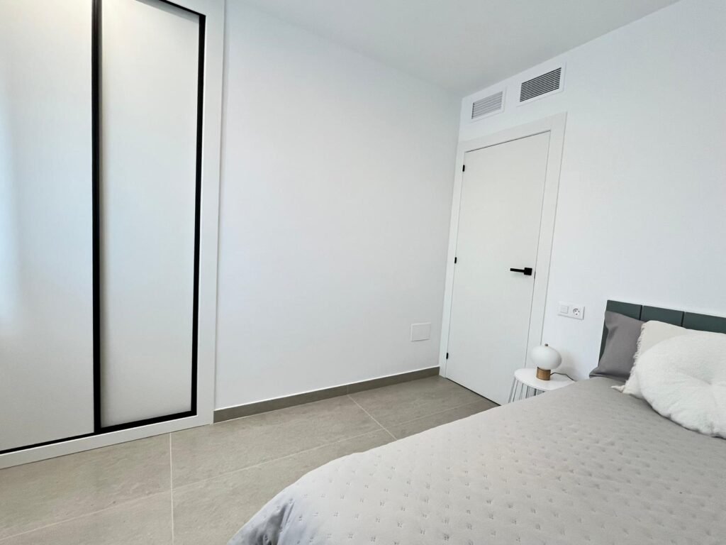 3-bedroom terraced house in Benferri — 41