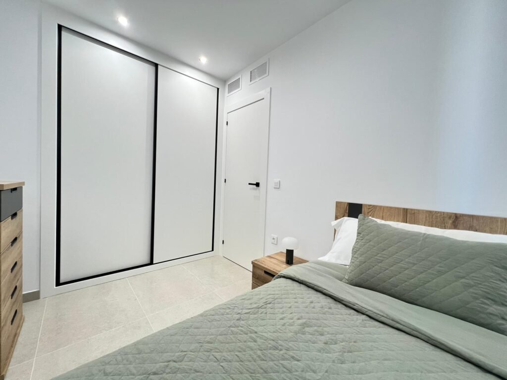 3-bedroom terraced house in Benferri — 50