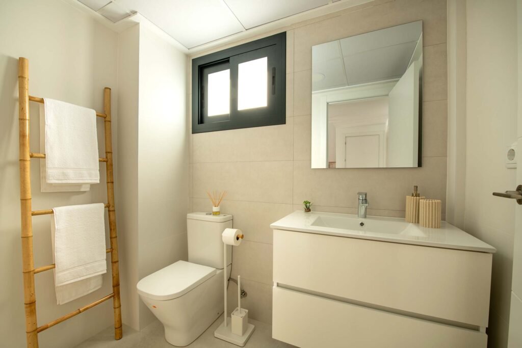 3-bedroom terraced house in Cox — 50