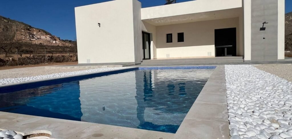 3-bedroom detached villa in Torre del Rico — 10