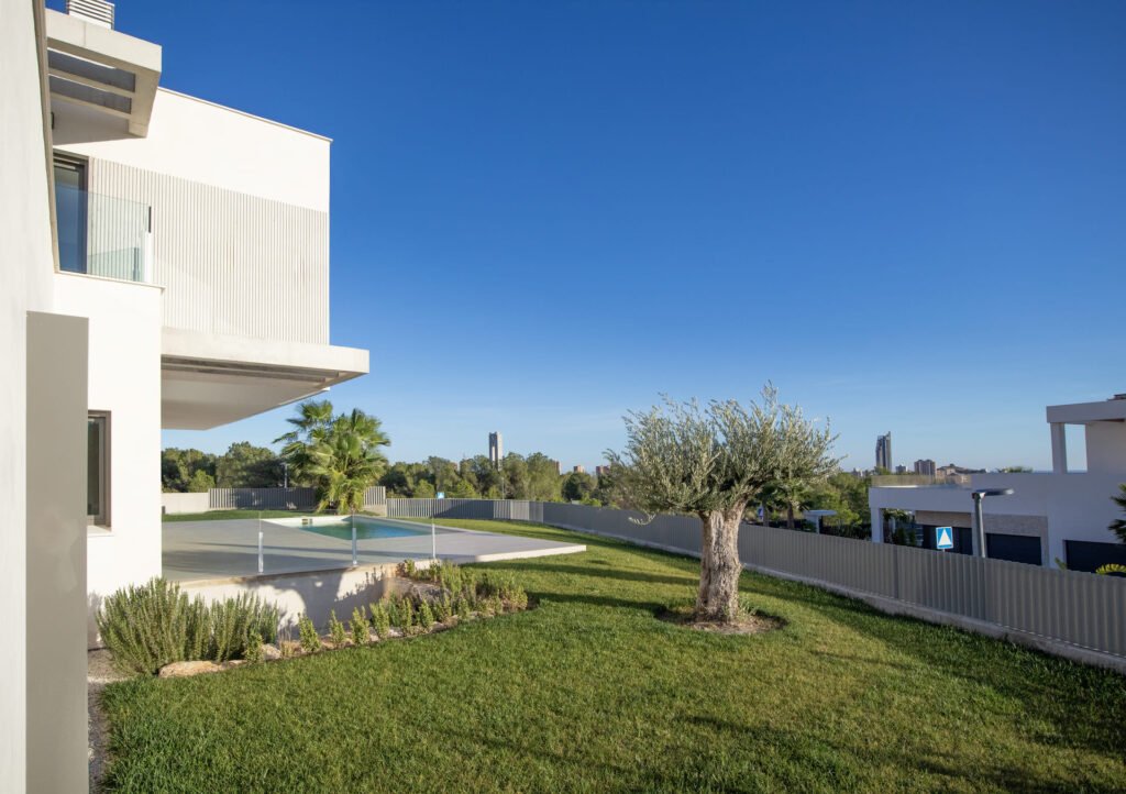 4-bedroom detached villa in Finestrat — 11