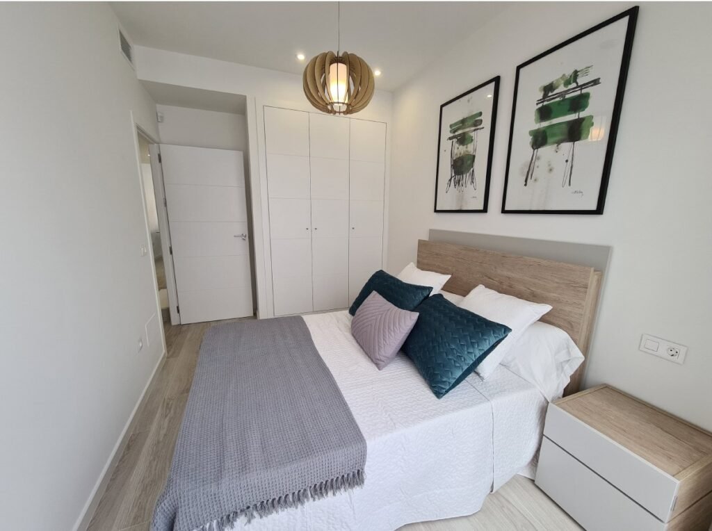 3-bedroom terraced house in Avileses — 7