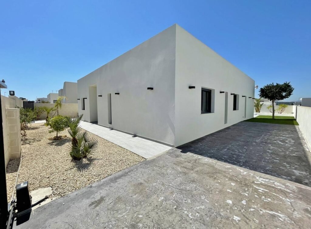 3-bedroom detached villa in Rafal — 38