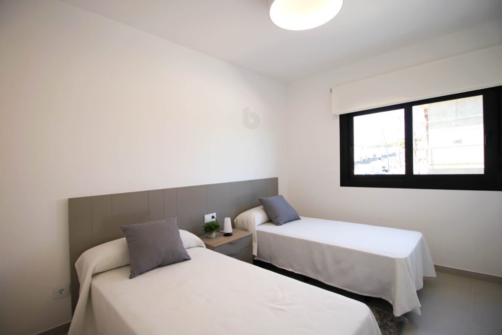 3-bedroom ground-floor apartment in Pinar de Campoverde — 28