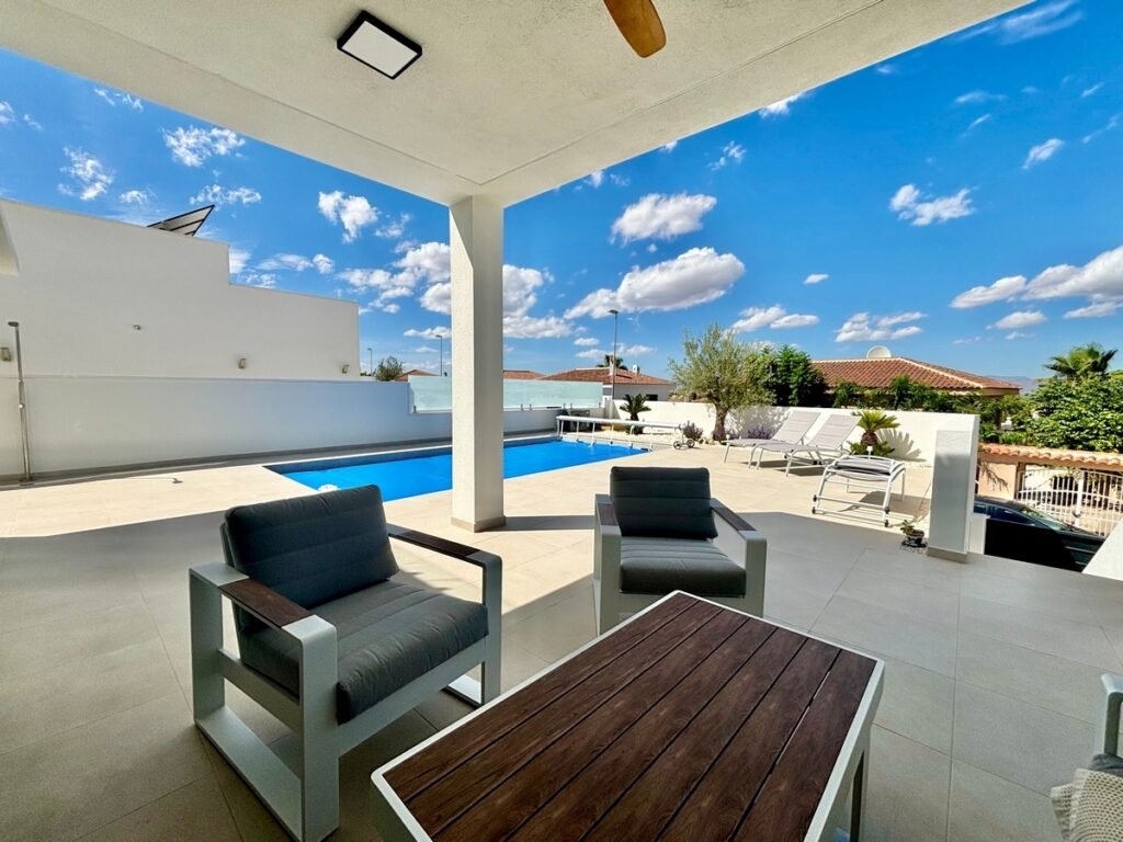 3-bedroom detached villa in Rojales — 15