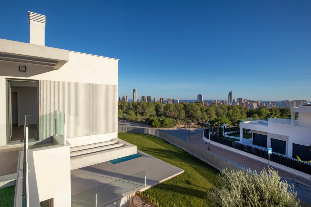 4-bedroom detached villa in Finestrat — 13
